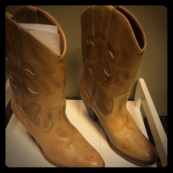 endicott johnson Shoes - Endicott Johnson  Leather Women’s Cowboy Boot